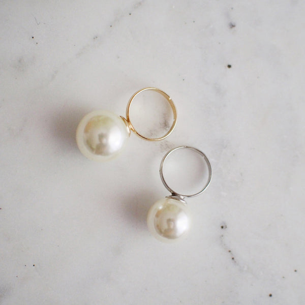 Harriet Oversized Pearl Ring - HELLO PARRY Australian Fashion Label 