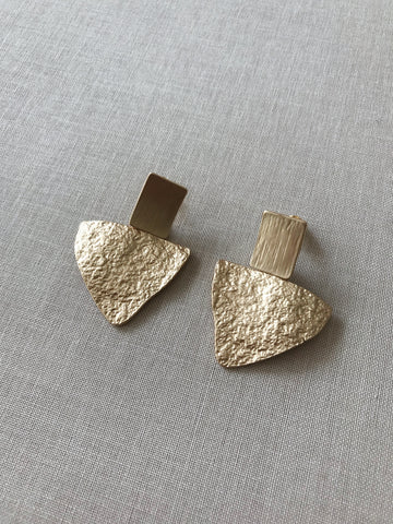 CASSIDY STATEMENT EARRINGS