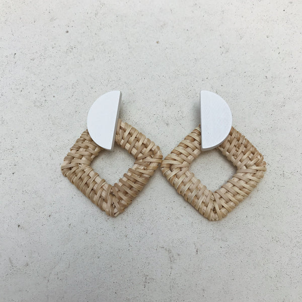 Aido Hollow Diamond Stud