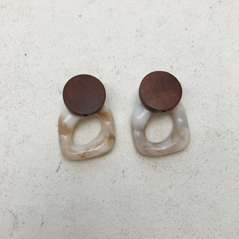 Havana Resin Studs