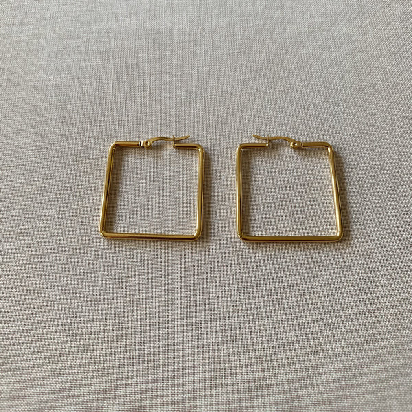 Tarni Square Hoops