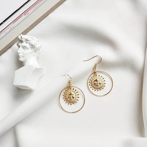 Sun Face Earrings - Gold