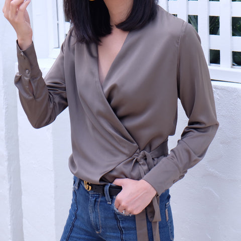 DHIVA SILKY WRAP TOP- OLIVE
